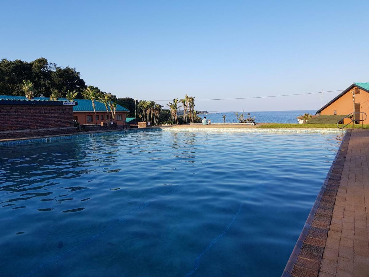 Port Edward Holiday Resort Exterior photo